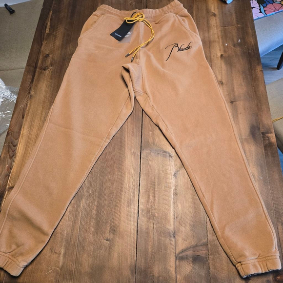 Rhude Jogger Swwatpants Tan Size M NWT - Picture 1 of 4